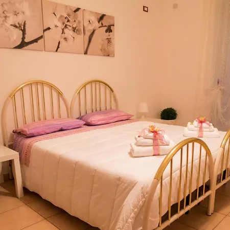 Svegliarsi Nei Borghi - Casa Iamele Guest house Troia